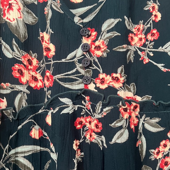 Band of Gypsies Black Floral Wrap Mini Dress with red and White Blooms - Picture 6 of 12